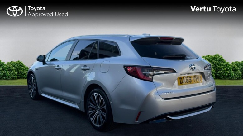Toyota Corolla 2.0 VVT-i Hybrid Design 5dr CVT Hybrid Estate